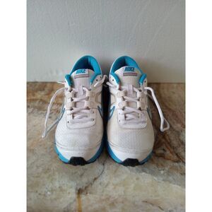Nike Women's Dual Fusion ST size 8